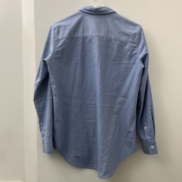 Aritzia Sunday Best button down shirt - Picture 3 of 3